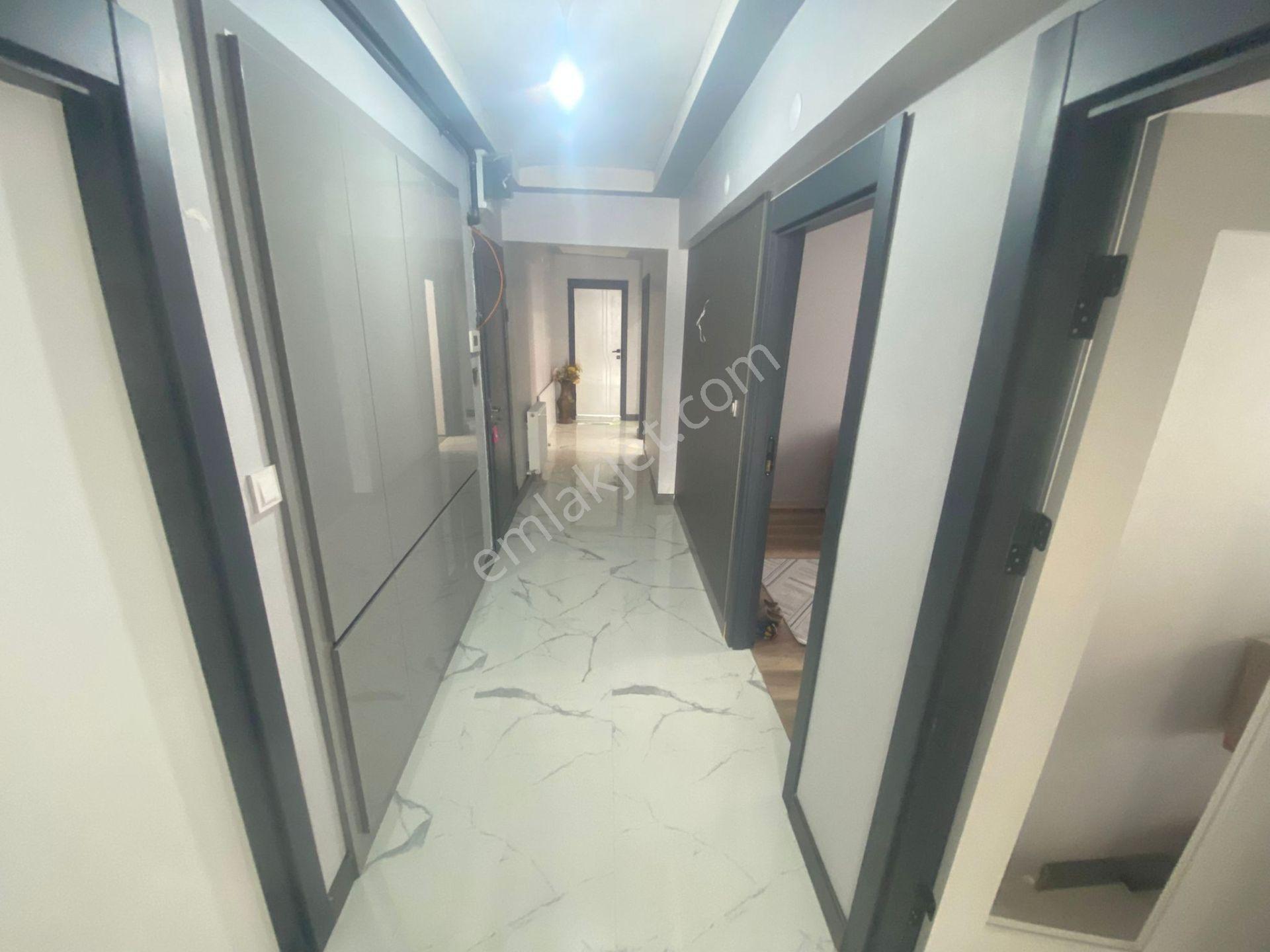 Hemdem Gayrimenkul'den Topçu' Da Ebeveyn Banyolu 'full Yapılı' Arakatta 3+1 Satılık Daire — fotoğraf 18