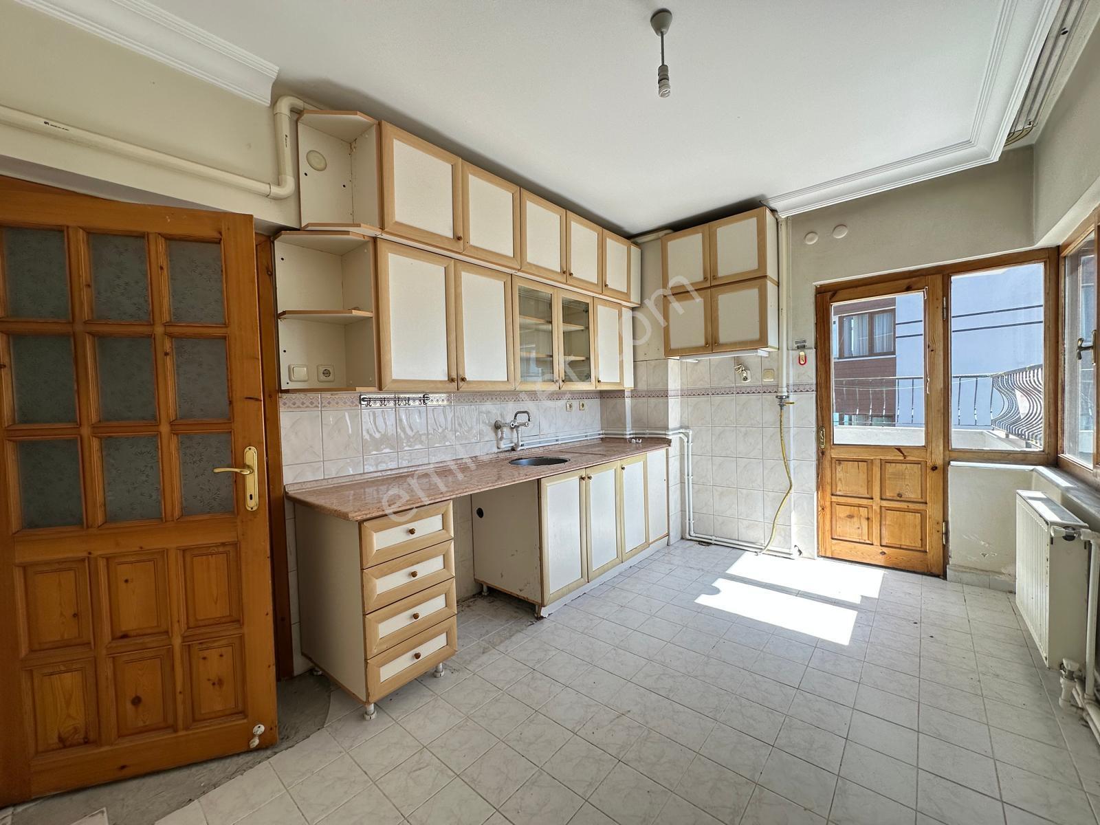 Redstone Şana'dan Beşirli Çınaraltı Sitesi Satılık 3+1 Daire — fotoğraf 9