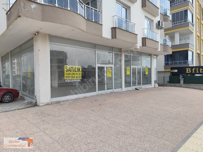 Yalınayak Çiftçiler Caddesi Üzerinde 660 M² Kiralık Geniş Dükkan — fotoğraf 2