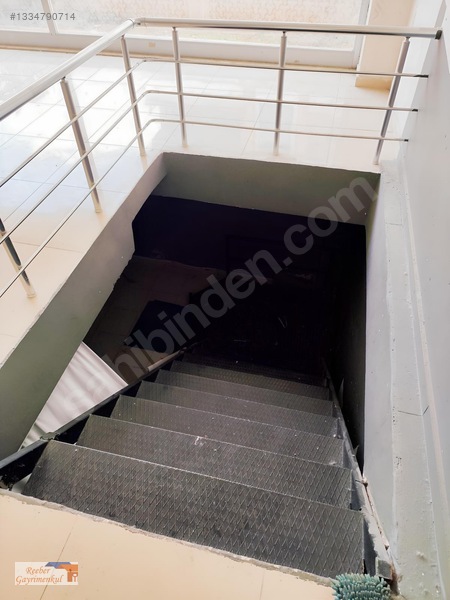 Yalınayak Çiftçiler Caddesi Üzerinde 660 M² Kiralık Geniş Dükkan — fotoğraf 26