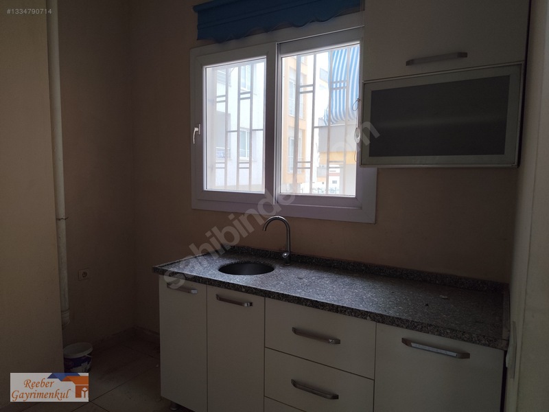 Yalınayak Çiftçiler Caddesi Üzerinde 660 M² Kiralık Geniş Dükkan — fotoğraf 28