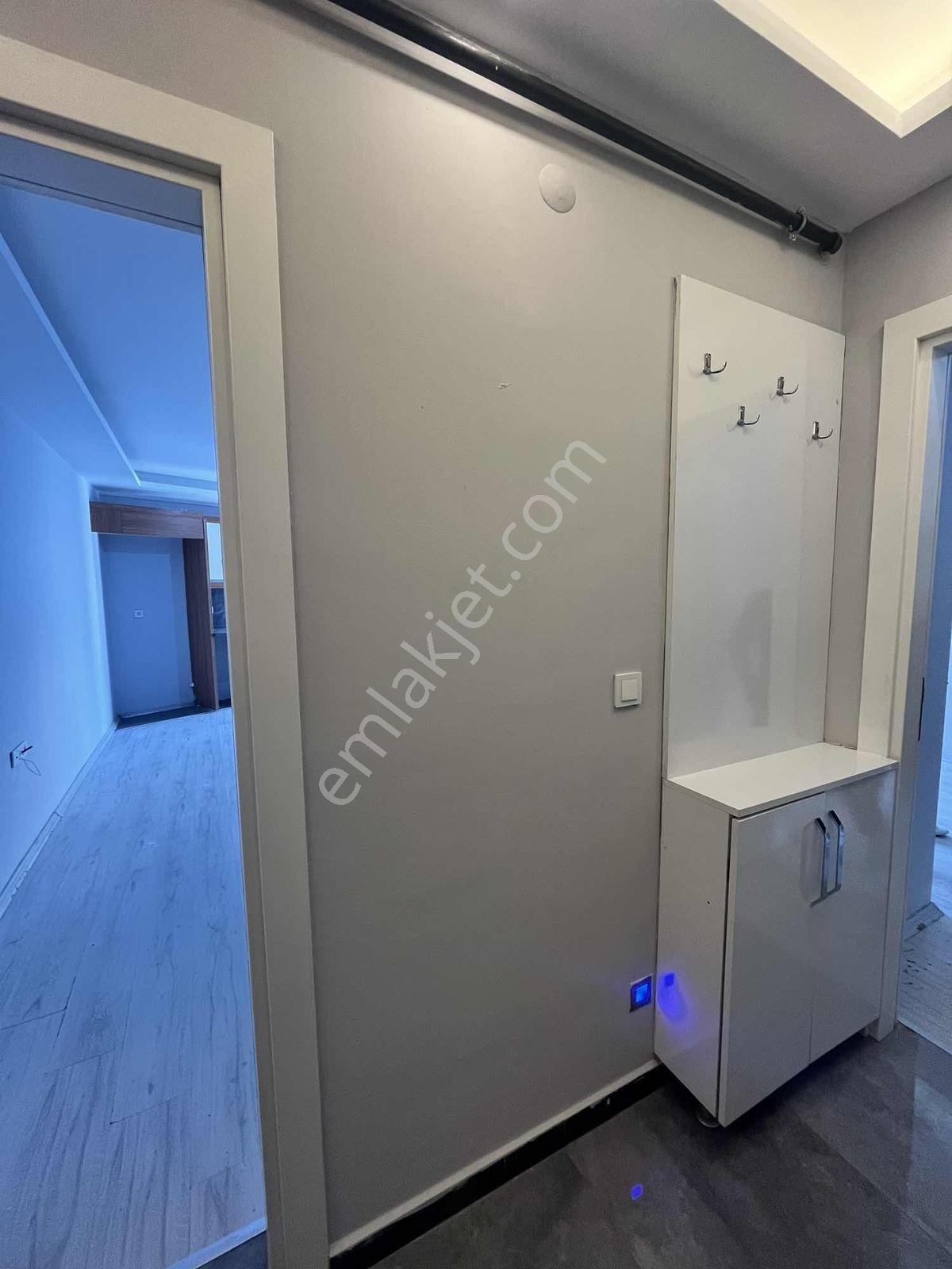 Hıdırlık Mahallesi Çarşı İçinde 2+1 — fotoğraf 15