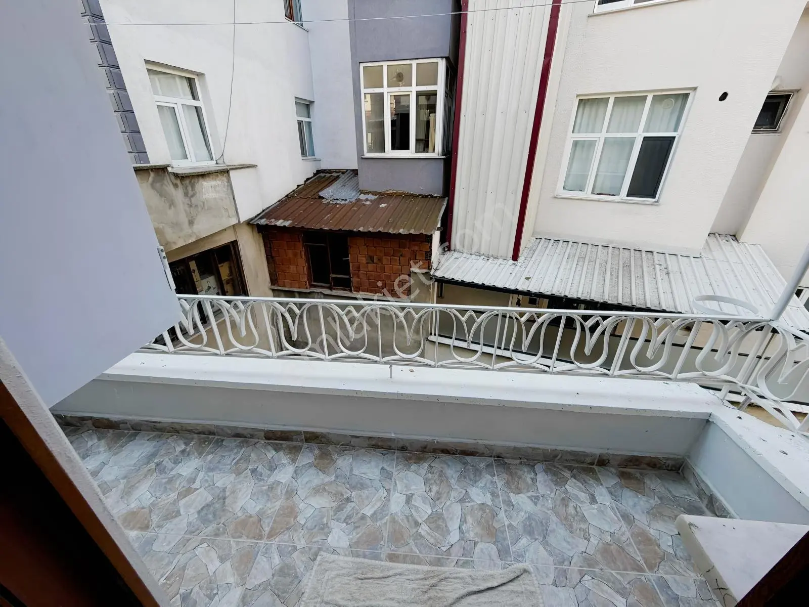 Redstone Dan Merkezi Konum İçi Sıfırdan Yapılı Full Eşyalı 2+1 — fotoğraf 9