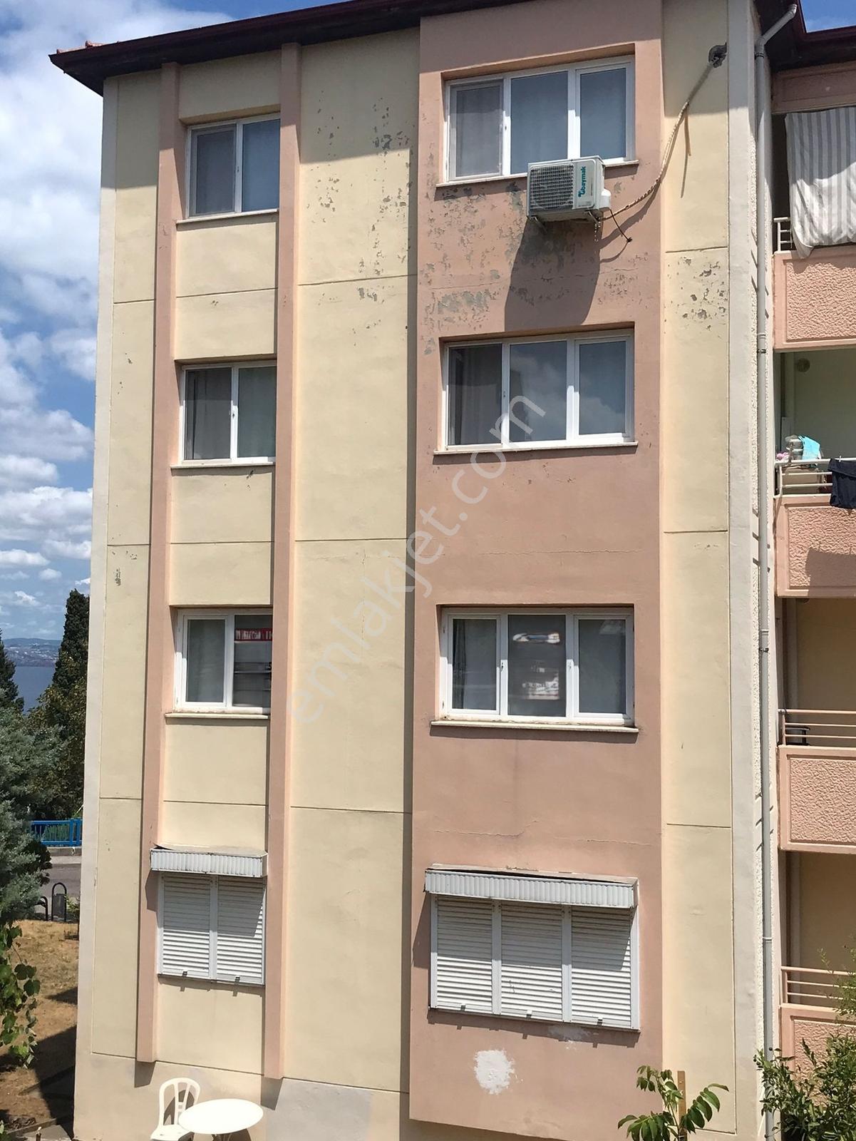 Kocaeli Karamürsel Kayacık Kalıcı Konutlarda Satılık 3+1 Daire — fotoğraf 4