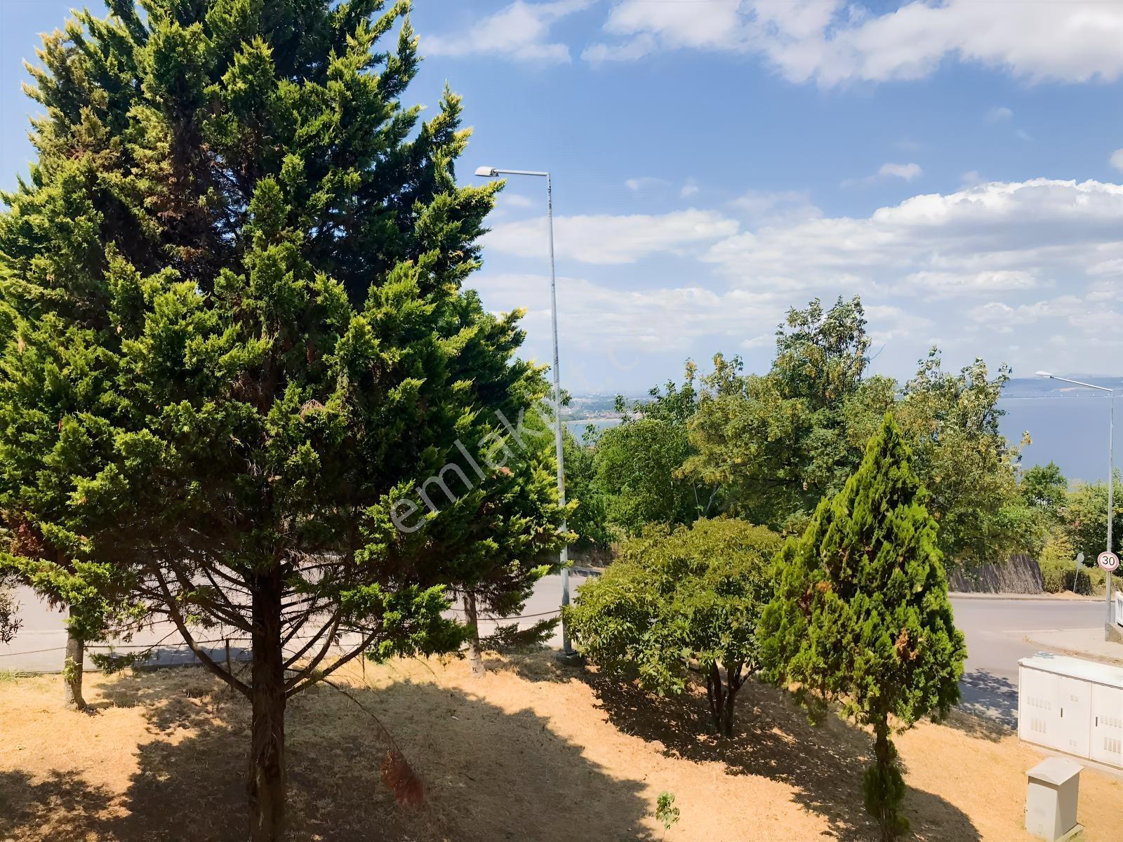 Kocaeli Karamürsel Kayacık Kalıcı Konutlarda Satılık 3+1 Daire — fotoğraf 7