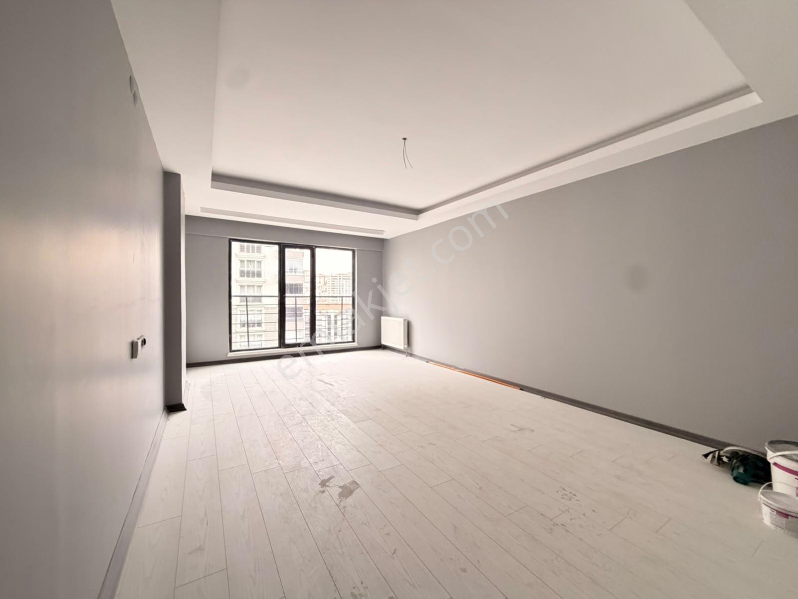 Albayrak Sıfır Site 5.kat Ön Cephe 135m2 Şehitler Cad.üzerin'de — fotoğraf 9
