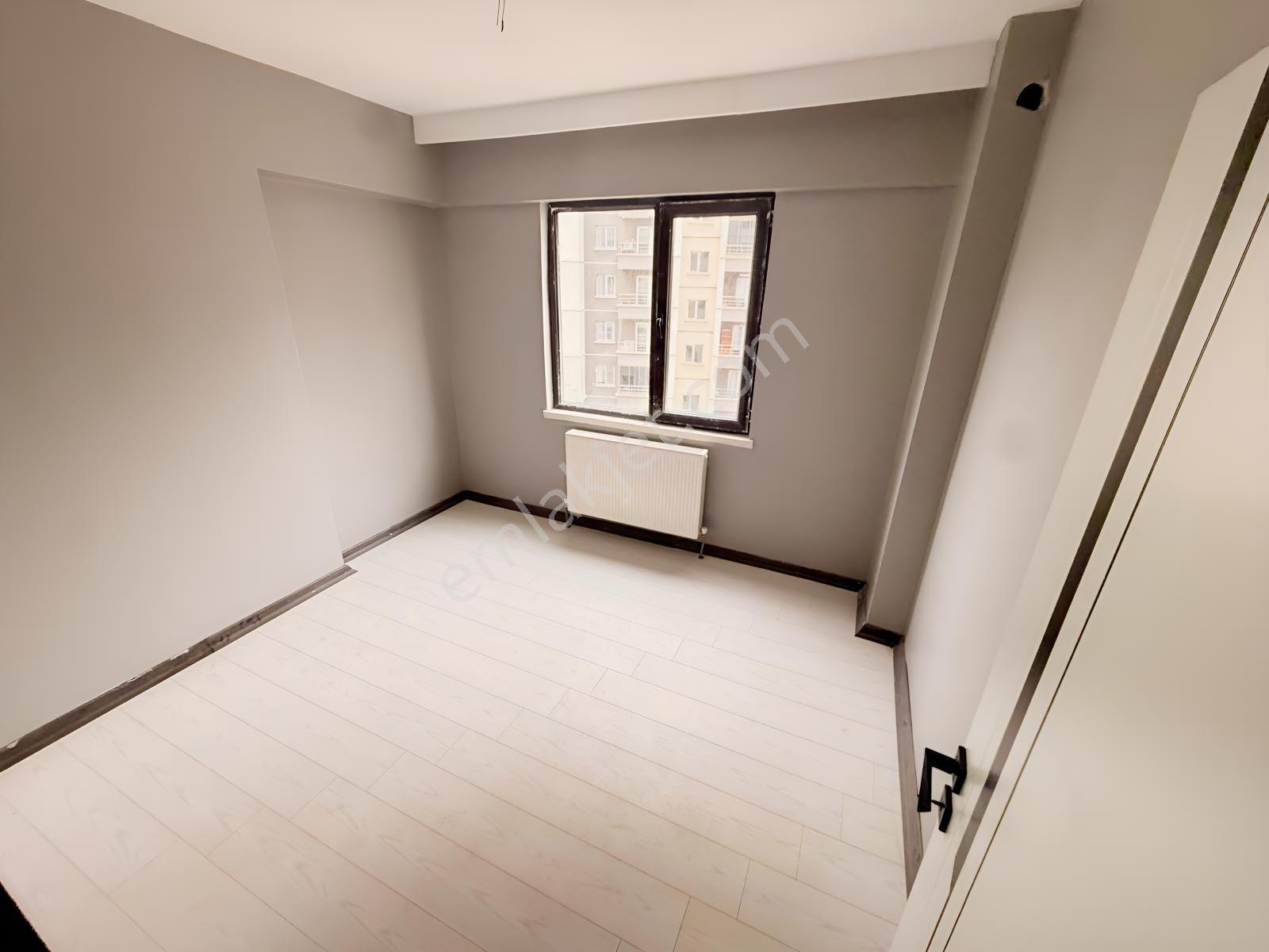 Albayrak Sıfır Site 5.kat Ön Cephe 135m2 Şehitler Cad.üzerin'de — fotoğraf 21