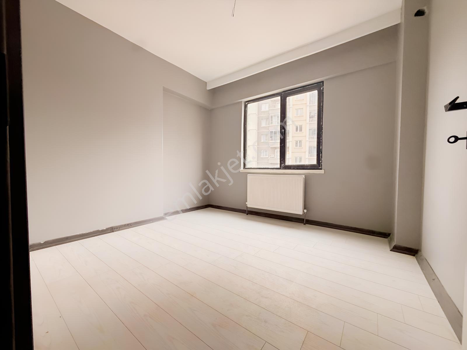 Albayrak Sıfır Site 5.kat Ön Cephe 135m2 Şehitler Cad.üzerin'de — fotoğraf 22