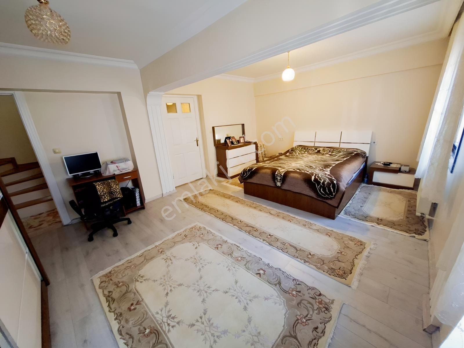 Basın Caddesi Yanı Full Yapılı 5+1 Masrafsız Dubleks Daire — fotoğraf 13