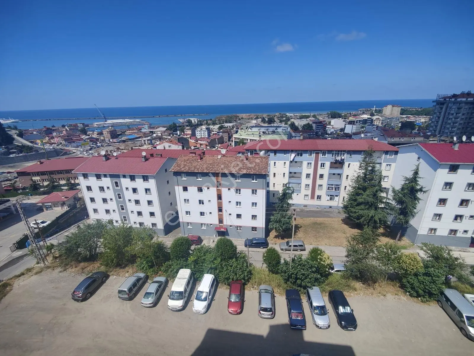 Redstone Dan Kaymaklı Toki De Deniz Manzaralı Satılık 2+1 Daire — fotoğraf 11