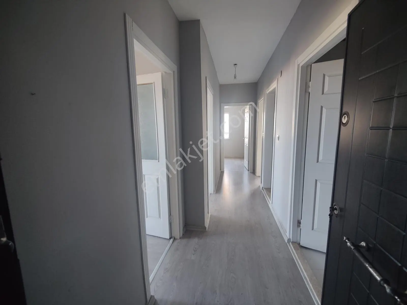 Redstone Dan Kaymaklı Toki De Deniz Manzaralı Satılık 2+1 Daire — fotoğraf 15