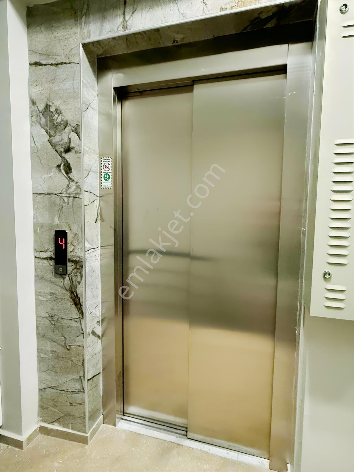 Onay 'dan Çerkezköy İrmet Hast Okullar Yanı Eşyalı 1+1 Daire — fotoğraf 11