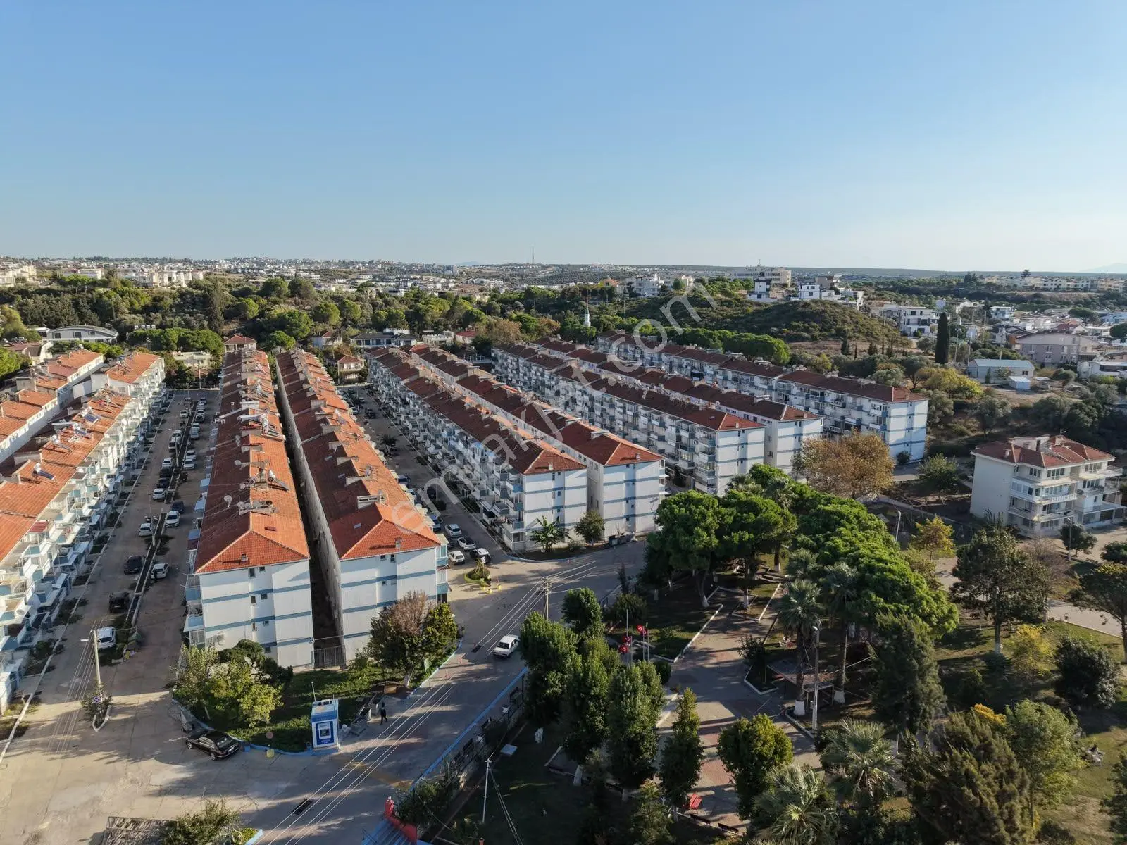 Didim Mavişehir'de Satılık Eşyalı 2+1 Arakat Daire — fotoğraf 2