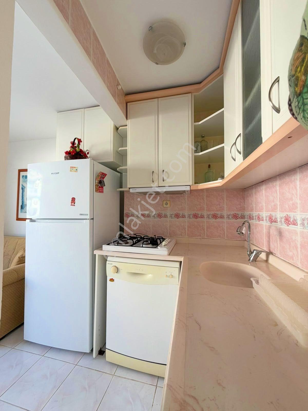 Didim Mavişehir'de Satılık Eşyalı 2+1 Arakat Daire — fotoğraf 29