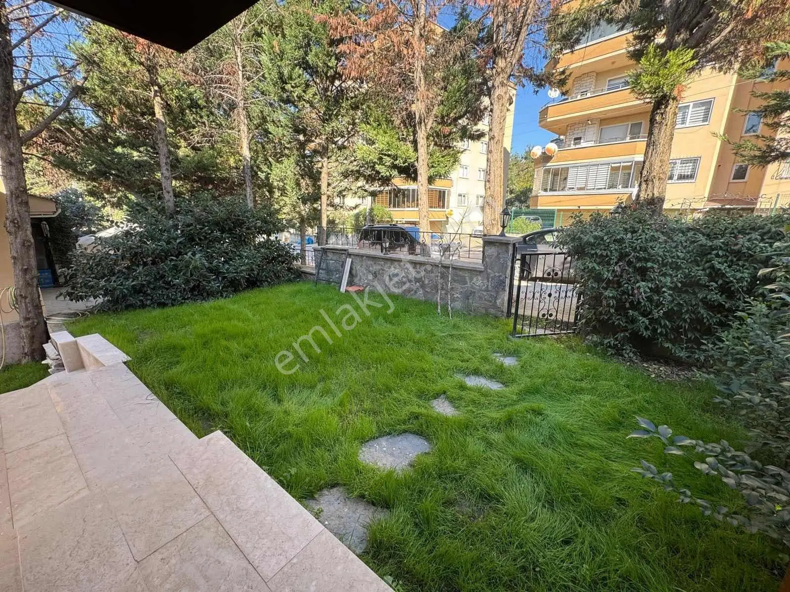 Çamlıcada 5+1 Villa — fotoğraf 29