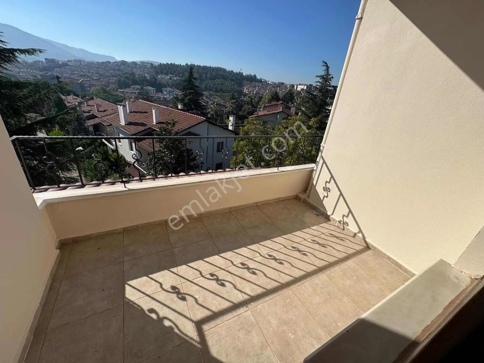 Çamlıcada 5+1 Villa — fotoğraf 34