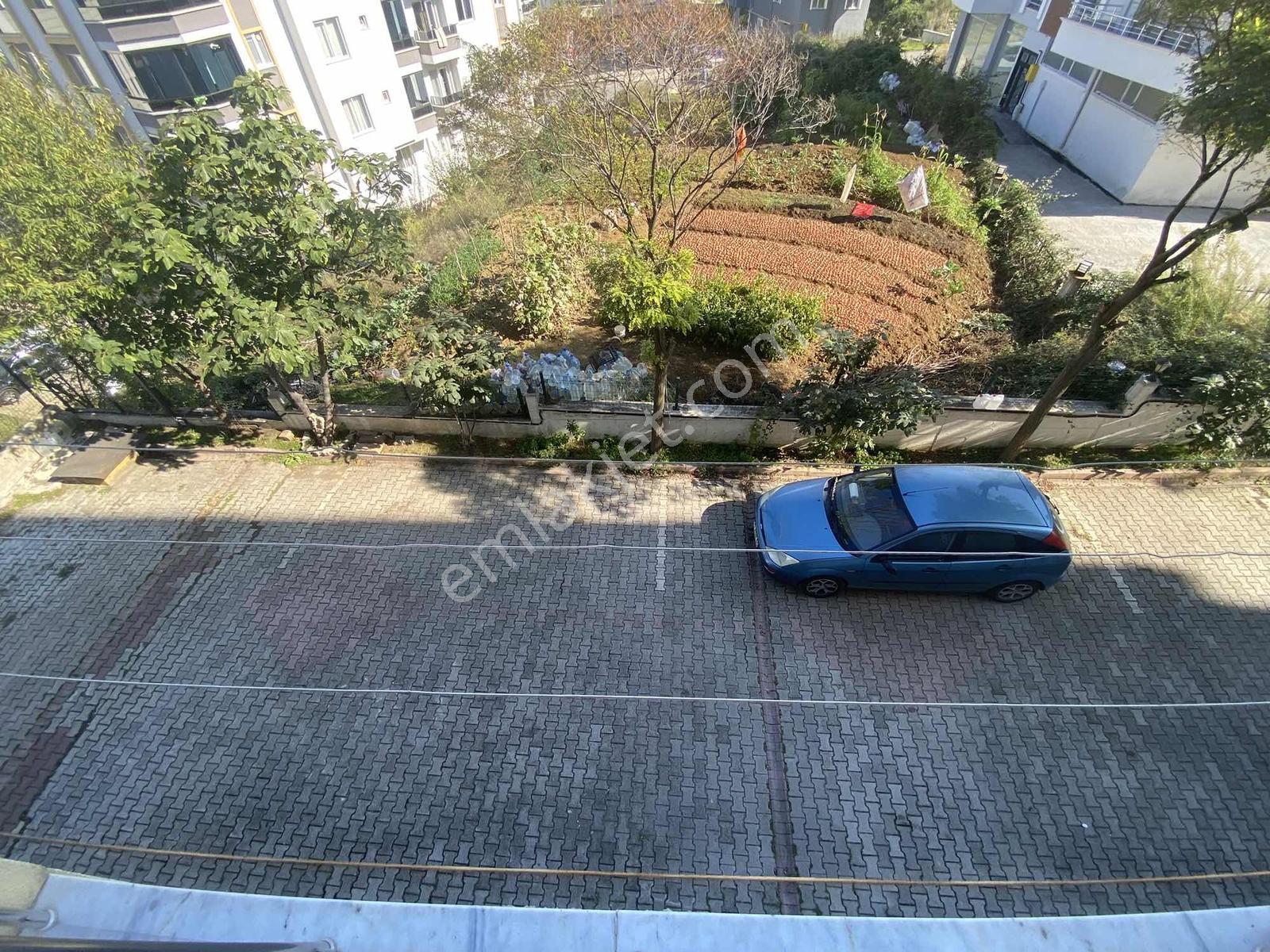 Revizyonplazadan Ömürevler Tranvaya Yürüme Mesafesinde 2+1 Daire — fotoğraf 27