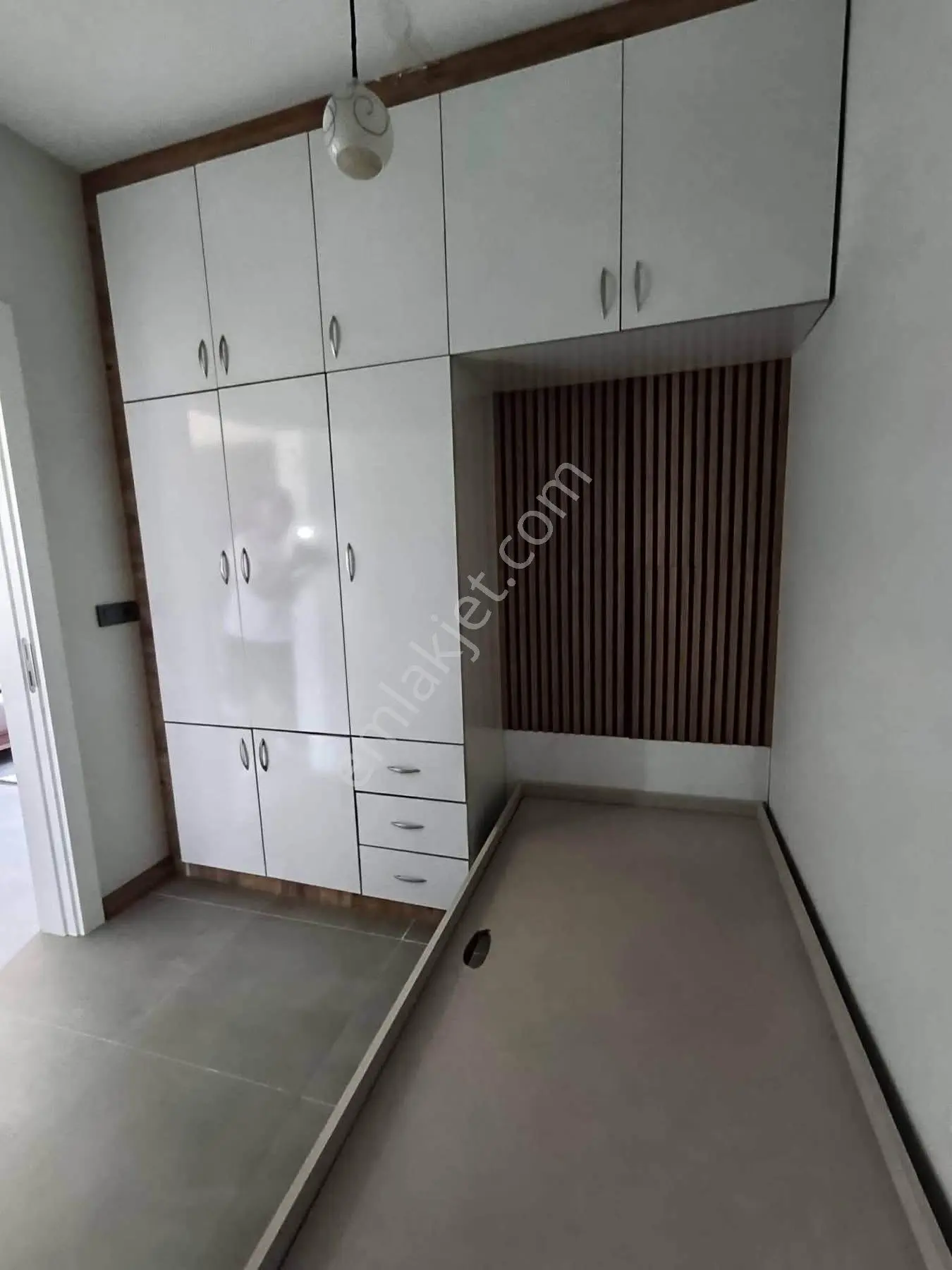 Kaçırılmayacak Fırsat! Full Eşyalı 2+1 Satılık Daire — fotoğraf 4