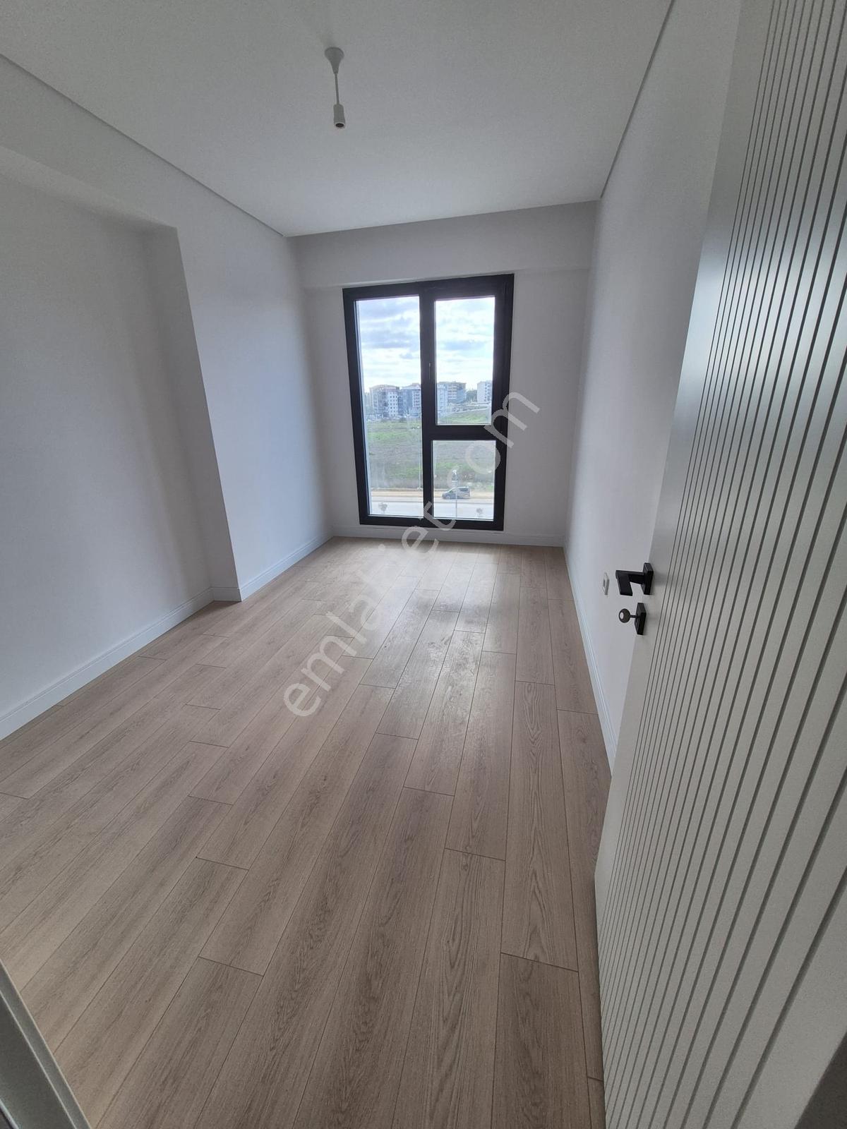 Çanakkale 60 Metre Yol Referans 17 Satılık 3+1 Daireler — fotoğraf 7