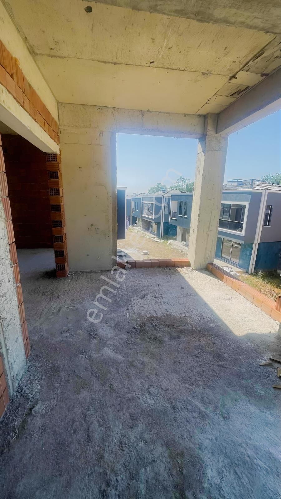 Bahcesehirde Barbekü , Şömineli 4+1 Mustakil Girisli Villa — fotoğraf 11