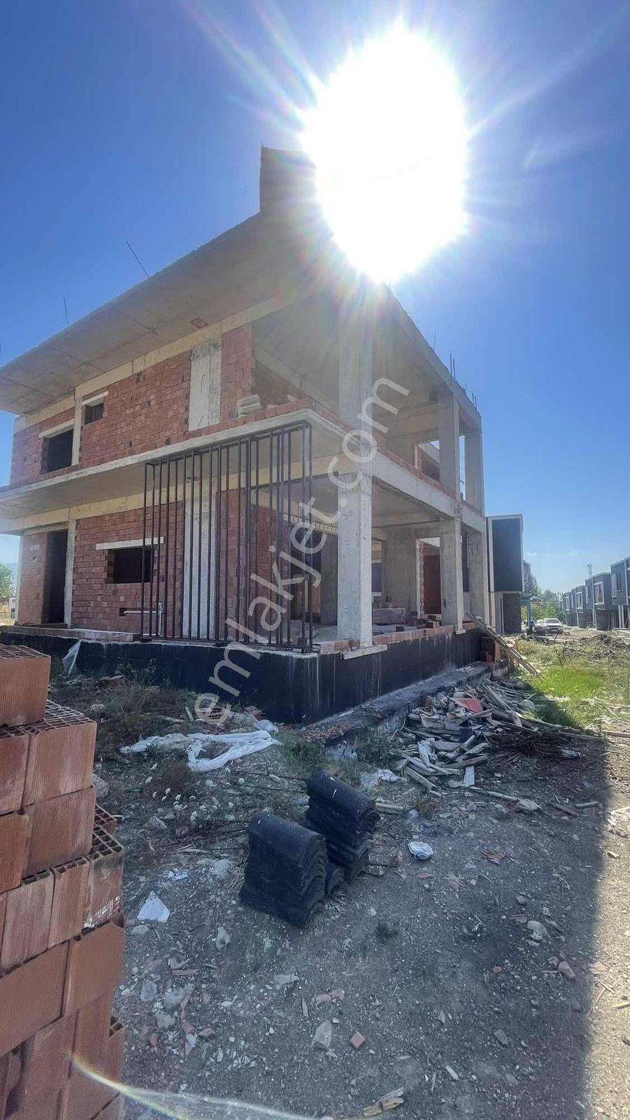 Bahcesehirde Barbekü , Şömineli 4+1 Mustakil Girisli Villa — fotoğraf 28