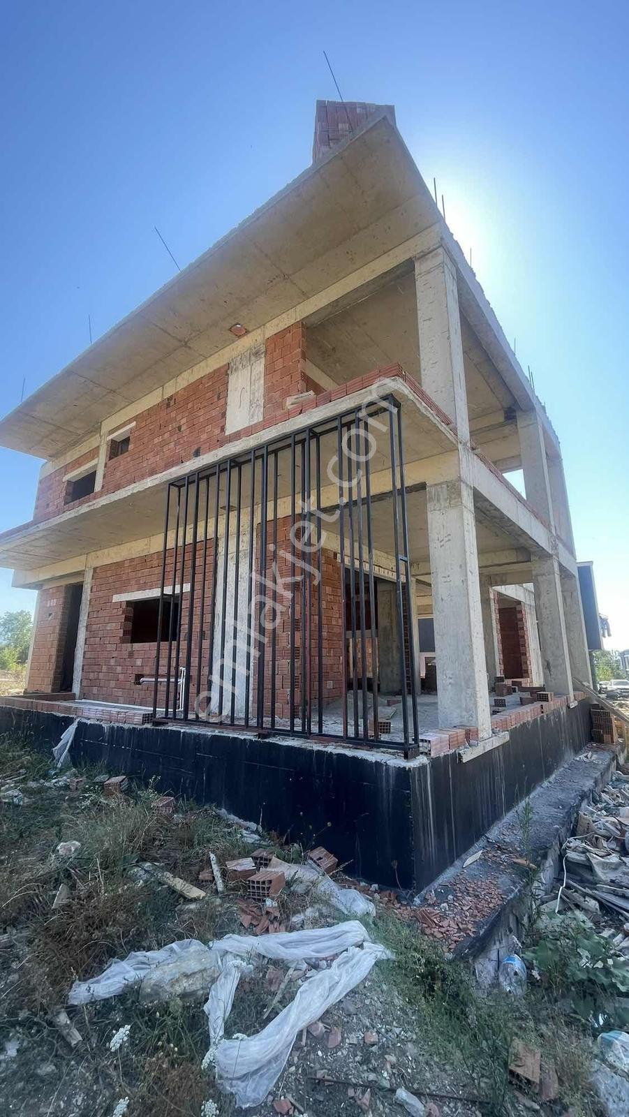 Bahcesehirde Barbekü , Şömineli 4+1 Mustakil Girisli Villa — fotoğraf 35