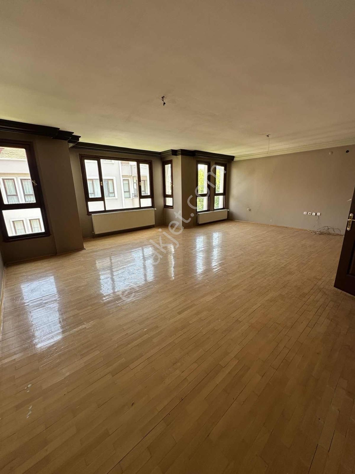 M.yeniyol Cad. Karaağalar Sit. Boş Satılık 5+1 Dublex Daire — fotoğraf 8