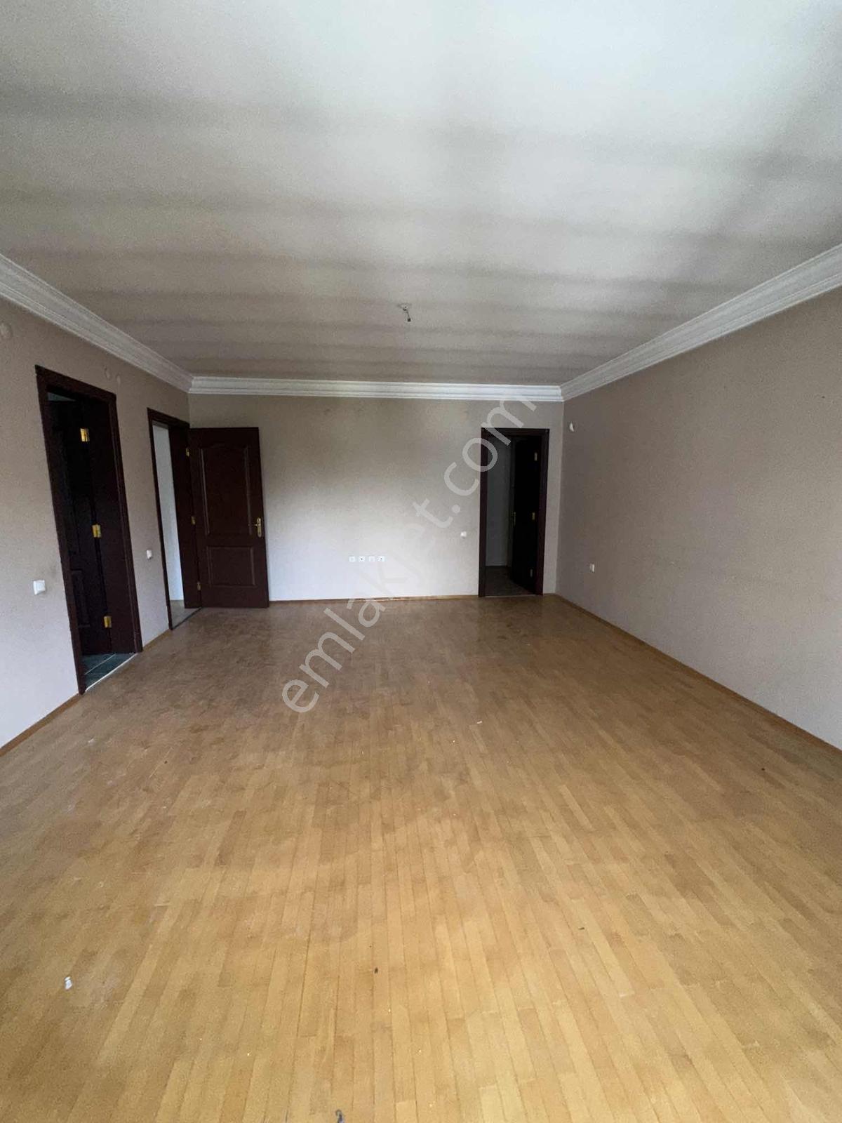 M.yeniyol Cad. Karaağalar Sit. Boş Satılık 5+1 Dublex Daire — fotoğraf 14