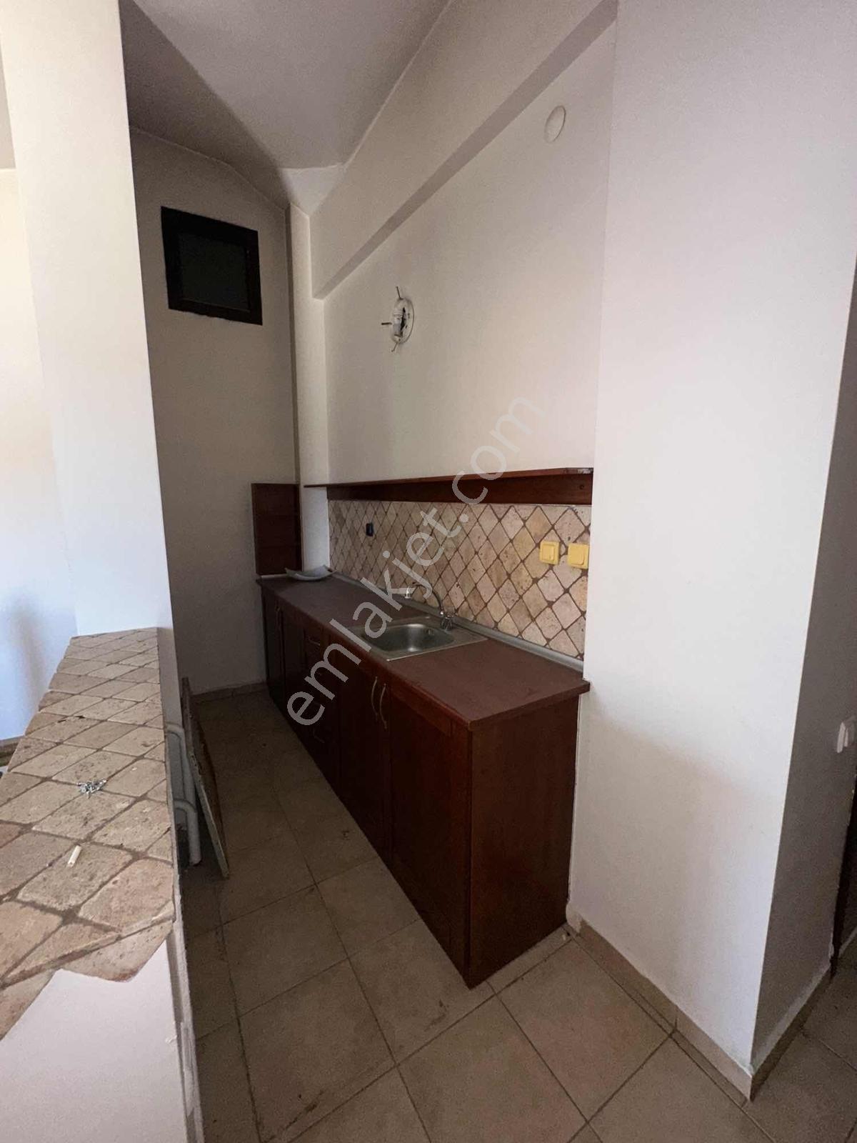 M.yeniyol Cad. Karaağalar Sit. Boş Satılık 5+1 Dublex Daire — fotoğraf 24