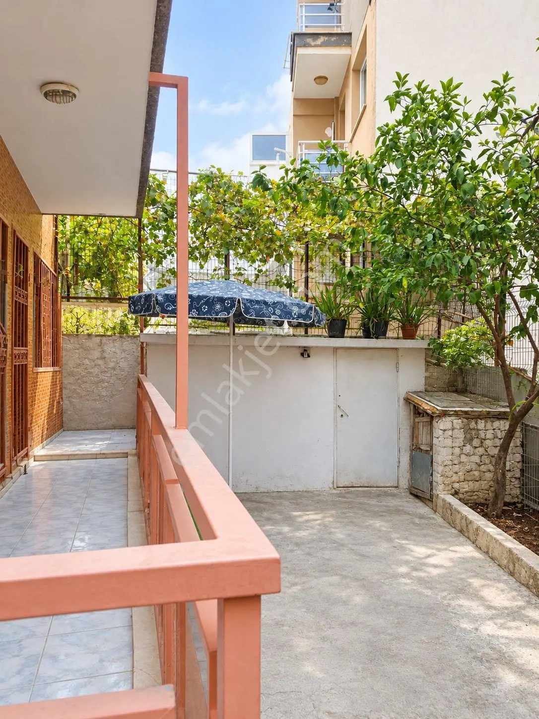Çocuklu Ve Evcil Hayvanlı Ailelere Özel, Apartman Dairesinde Müstakil Bahçeli Yüksek Giriş — fotoğraf 4