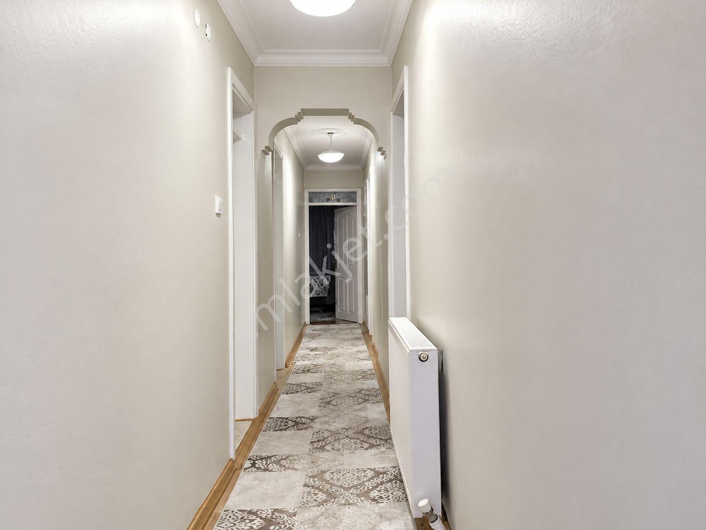 Çocuklu Ve Evcil Hayvanlı Ailelere Özel, Apartman Dairesinde Müstakil Bahçeli Yüksek Giriş — fotoğraf 13