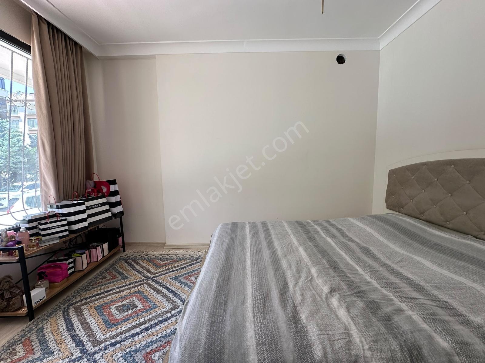 Cumhuriyetten Kırkkonaklarda 2+1 Full Yapılı Yeni Bina Satılık — fotoğraf 7