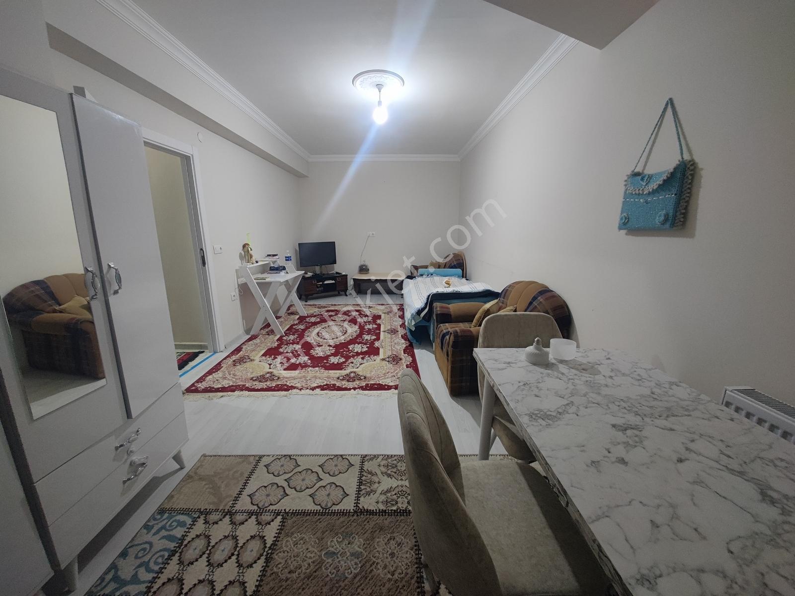 Site İçerisinde Merkezde 2+1 — fotoğraf 8