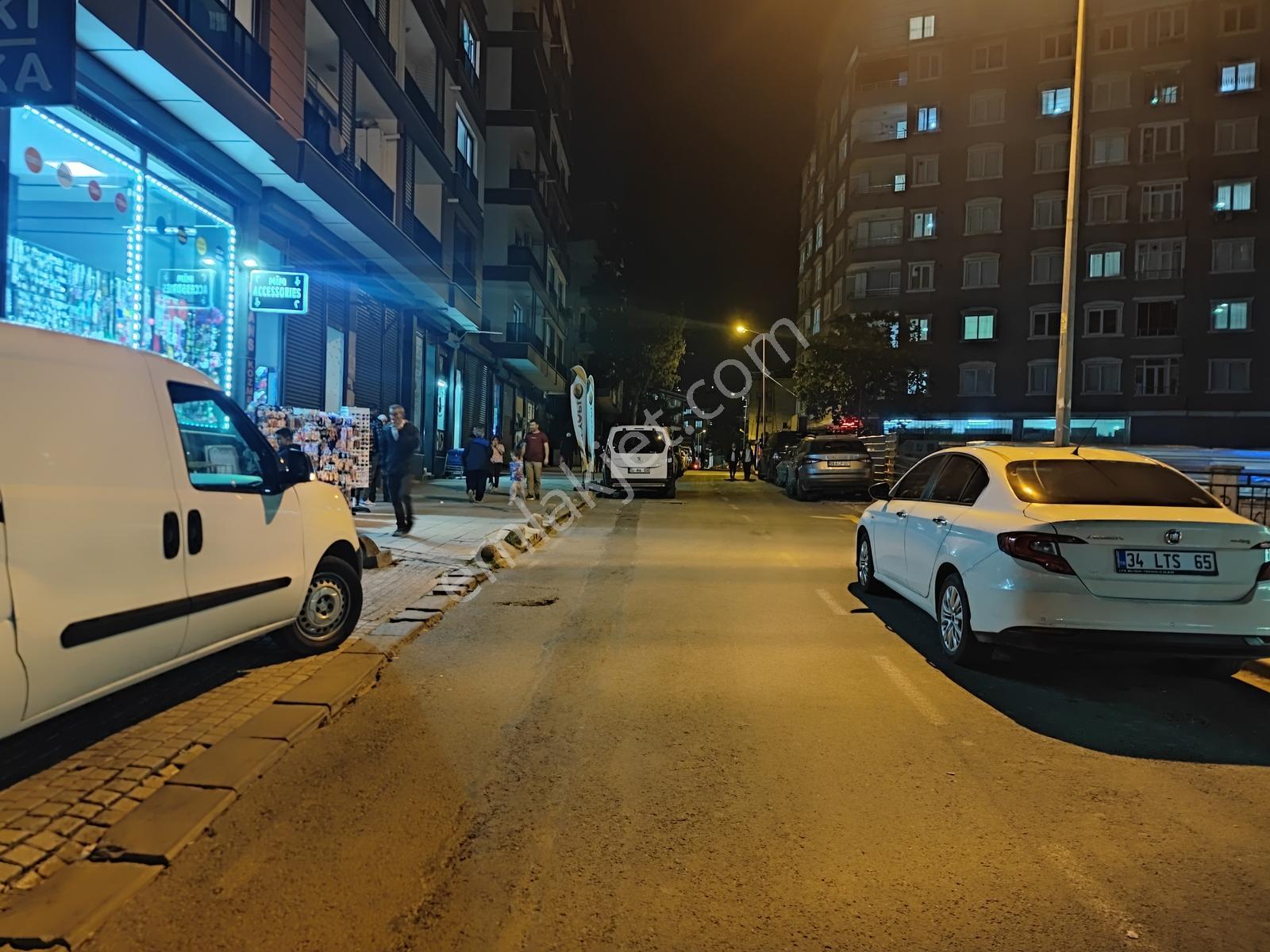 Site İçerisinde Merkezde 2+1 — fotoğraf 12