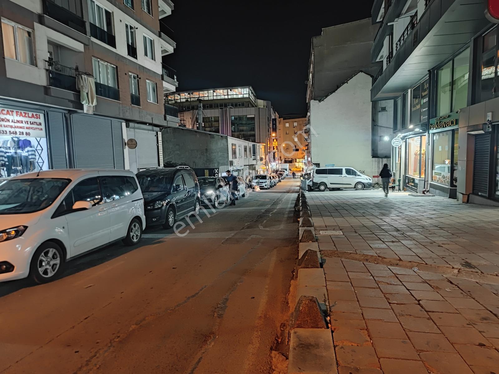 Site İçerisinde Merkezde 2+1 — fotoğraf 13