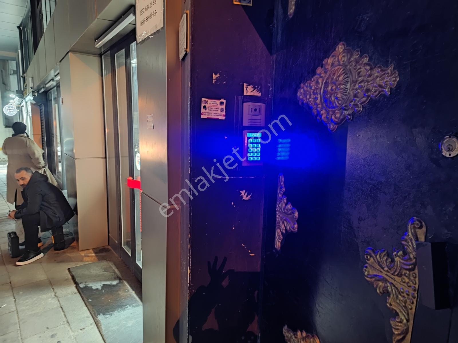 Site İçerisinde Merkezde 2+1 — fotoğraf 14
