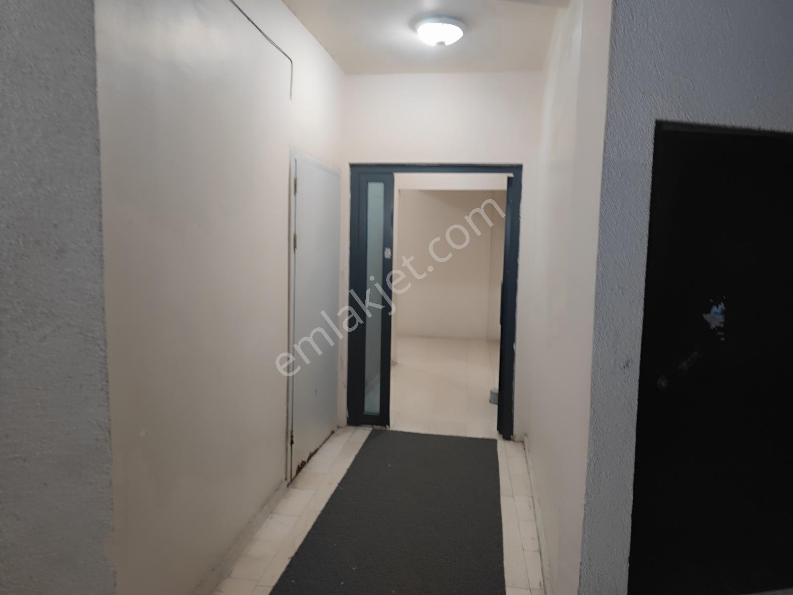 Site İçerisinde Merkezde 2+1 — fotoğraf 20
