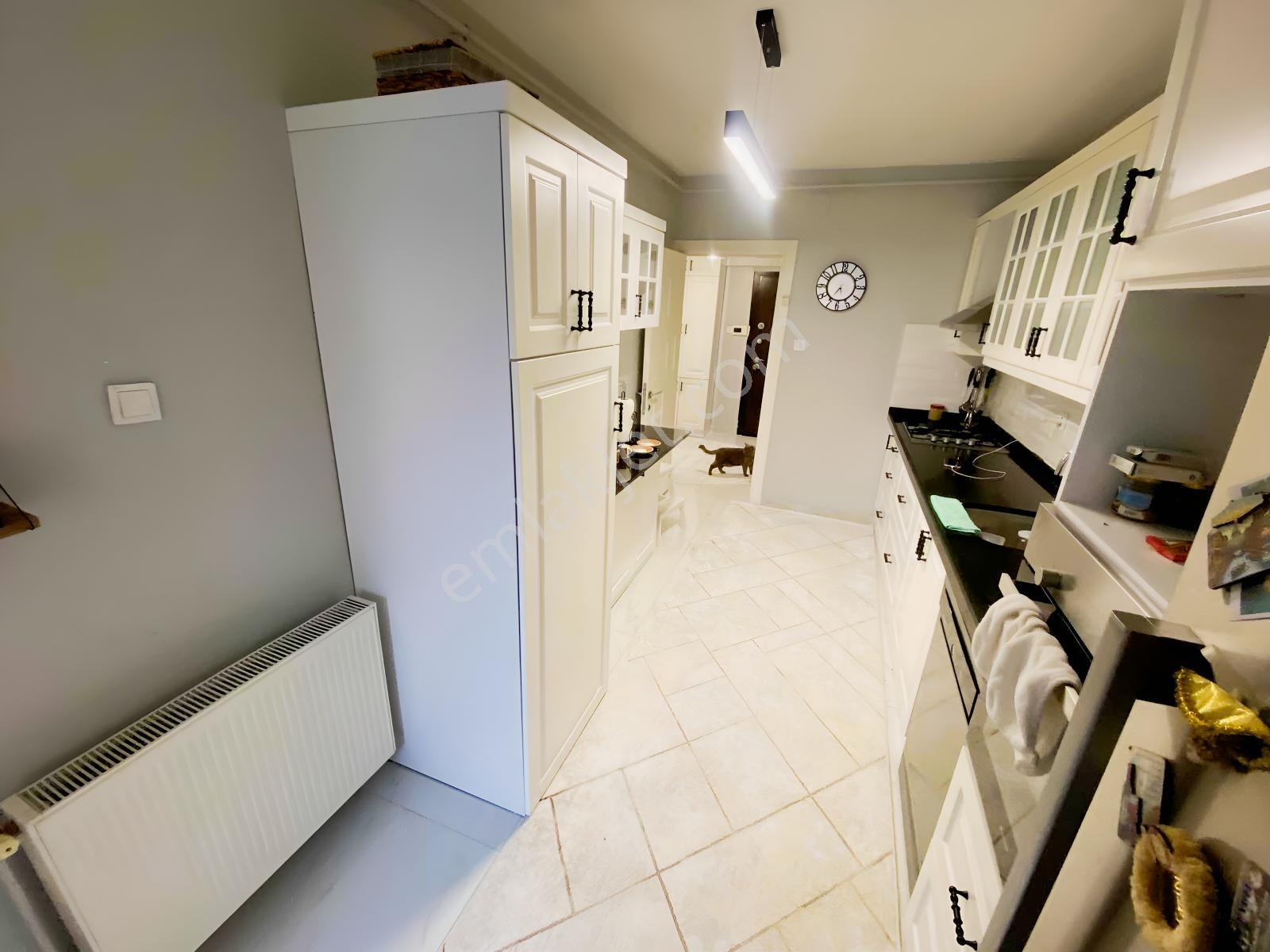 İz'den Mükemmel Konumda 3+1 Alternatifsiz Cazip Daire — fotoğraf 7