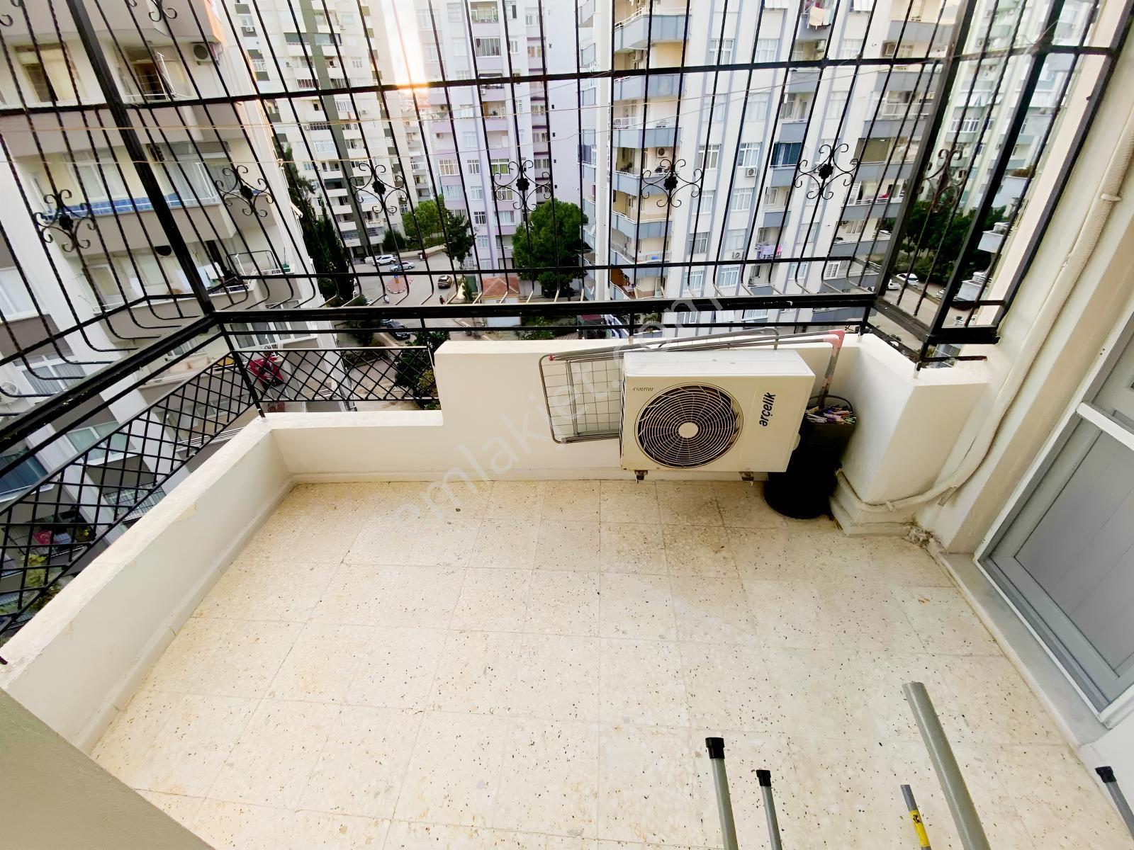 İz'den Mükemmel Konumda 3+1 Alternatifsiz Cazip Daire — fotoğraf 16