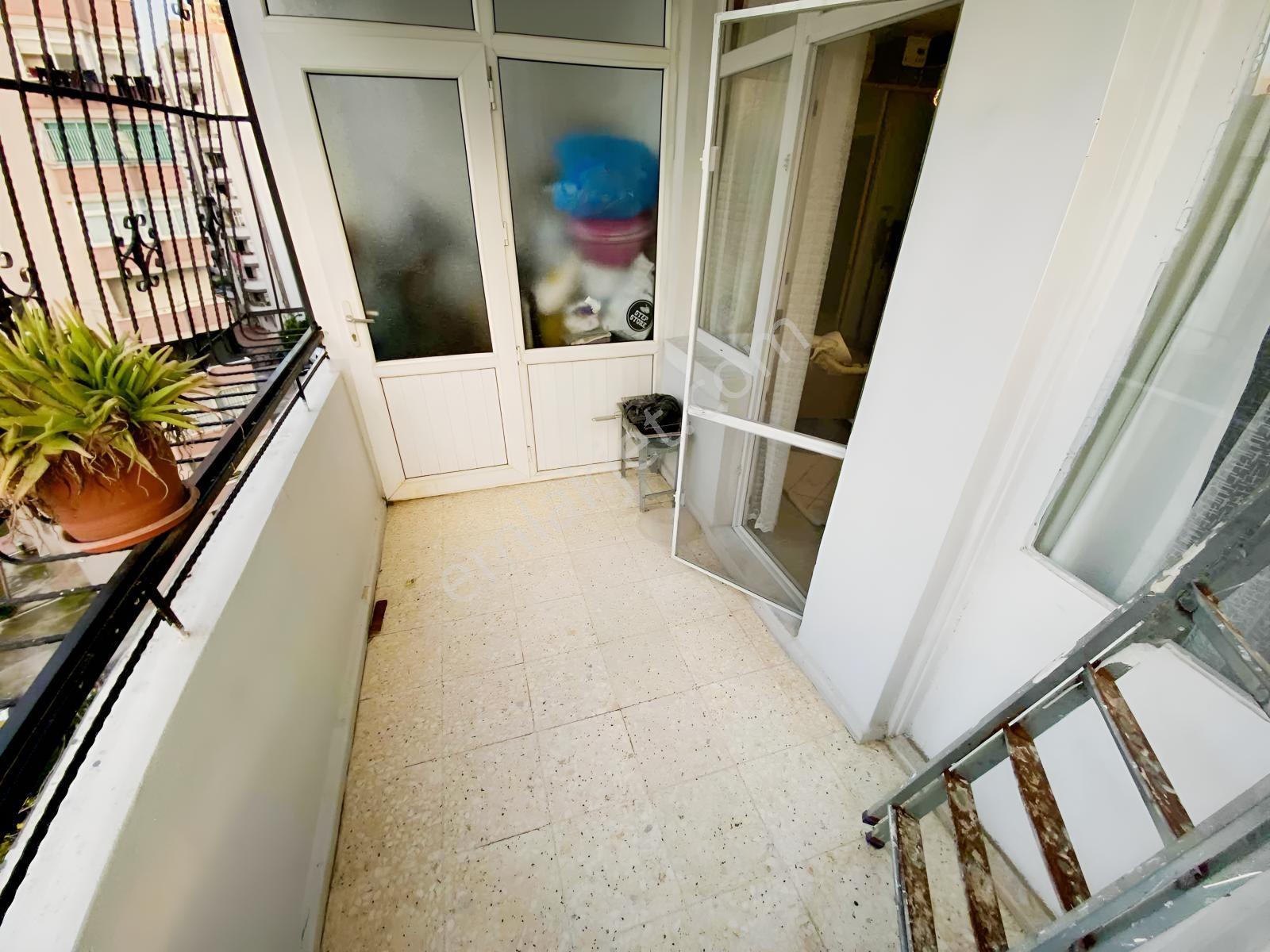 İz'den Mükemmel Konumda 3+1 Alternatifsiz Cazip Daire — fotoğraf 17