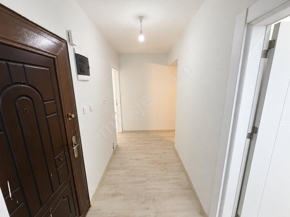 Buca Göksu Mah 140 M2 4 Katlı Hemen Teslim Bakımlı Bina — fotoğraf 6