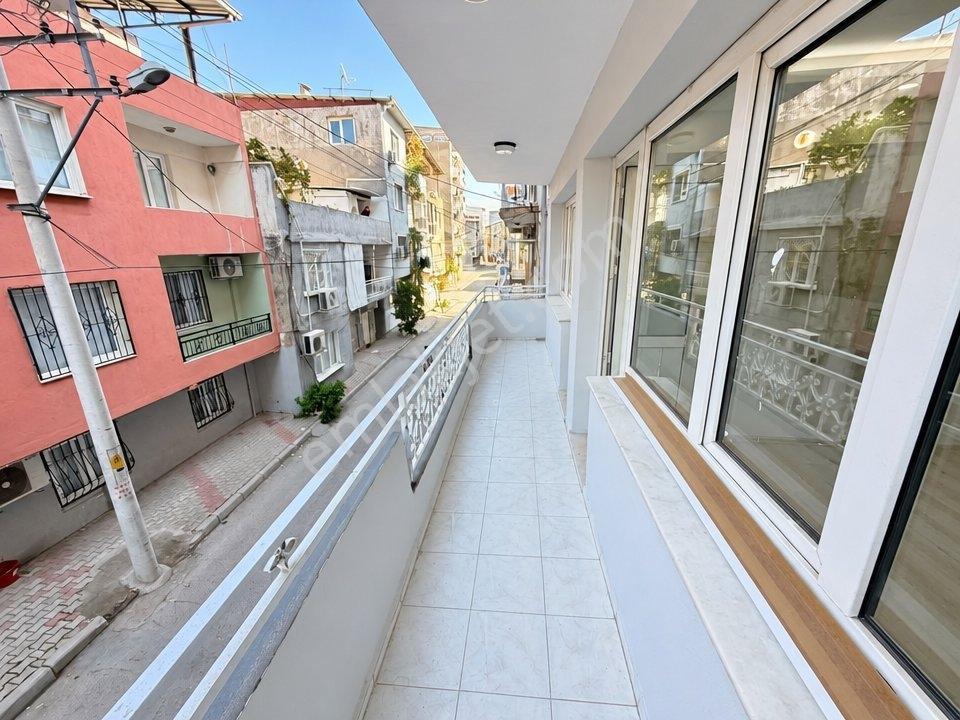 Buca Göksu Mah 140 M2 4 Katlı Hemen Teslim Bakımlı Bina — fotoğraf 14