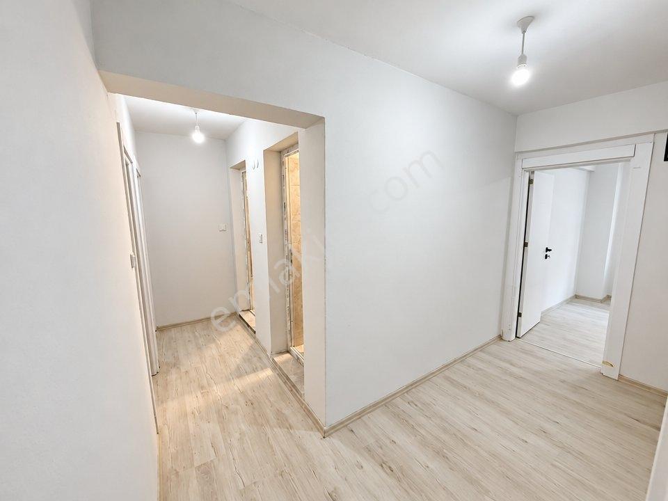 Buca Göksu Mah 140 M2 4 Katlı Hemen Teslim Bakımlı Bina — fotoğraf 17
