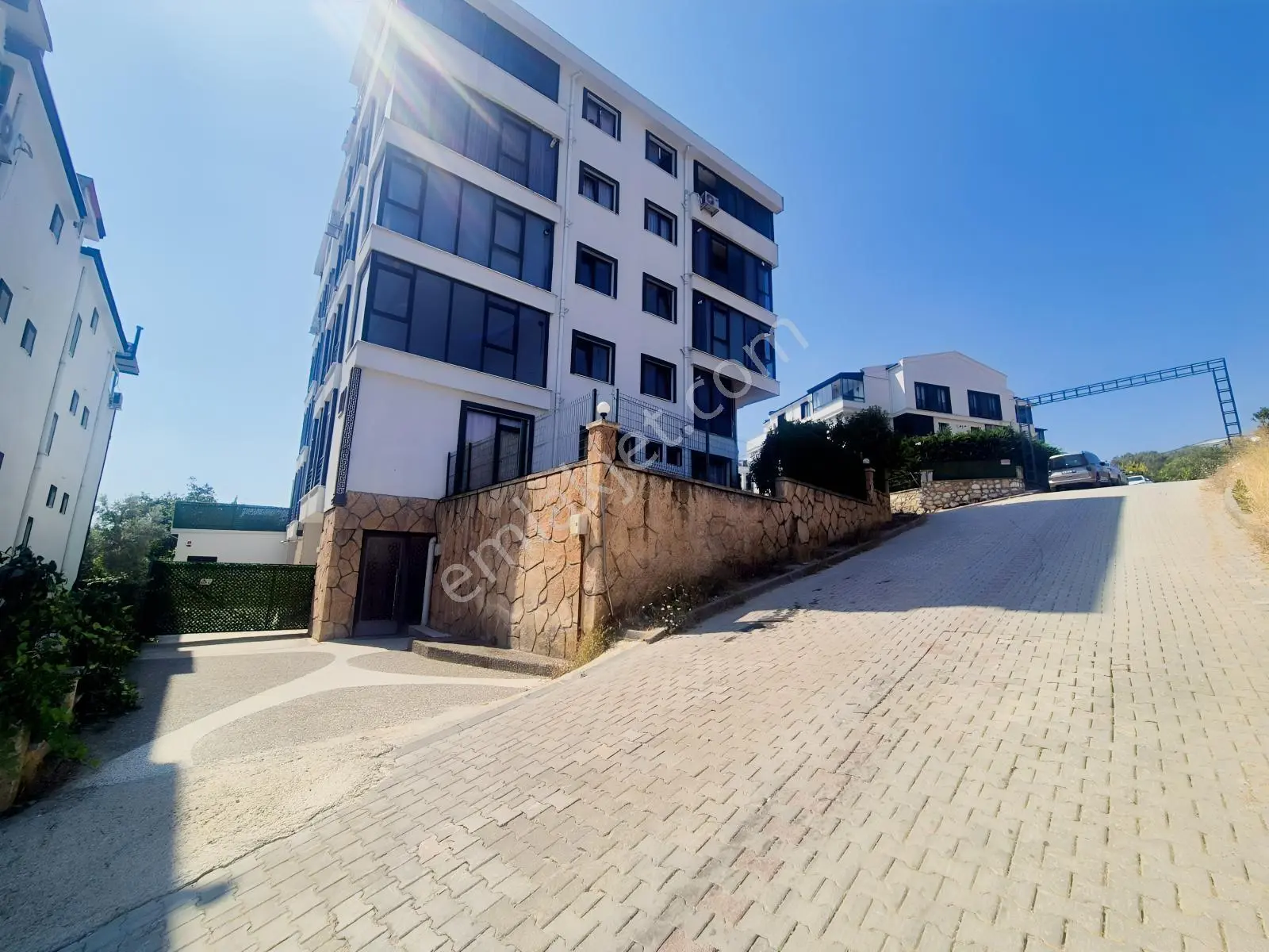 Limax'tan Santral Yolunda Havuzlu Otoparklı Lüx Ara Kat Daire — fotoğraf 25