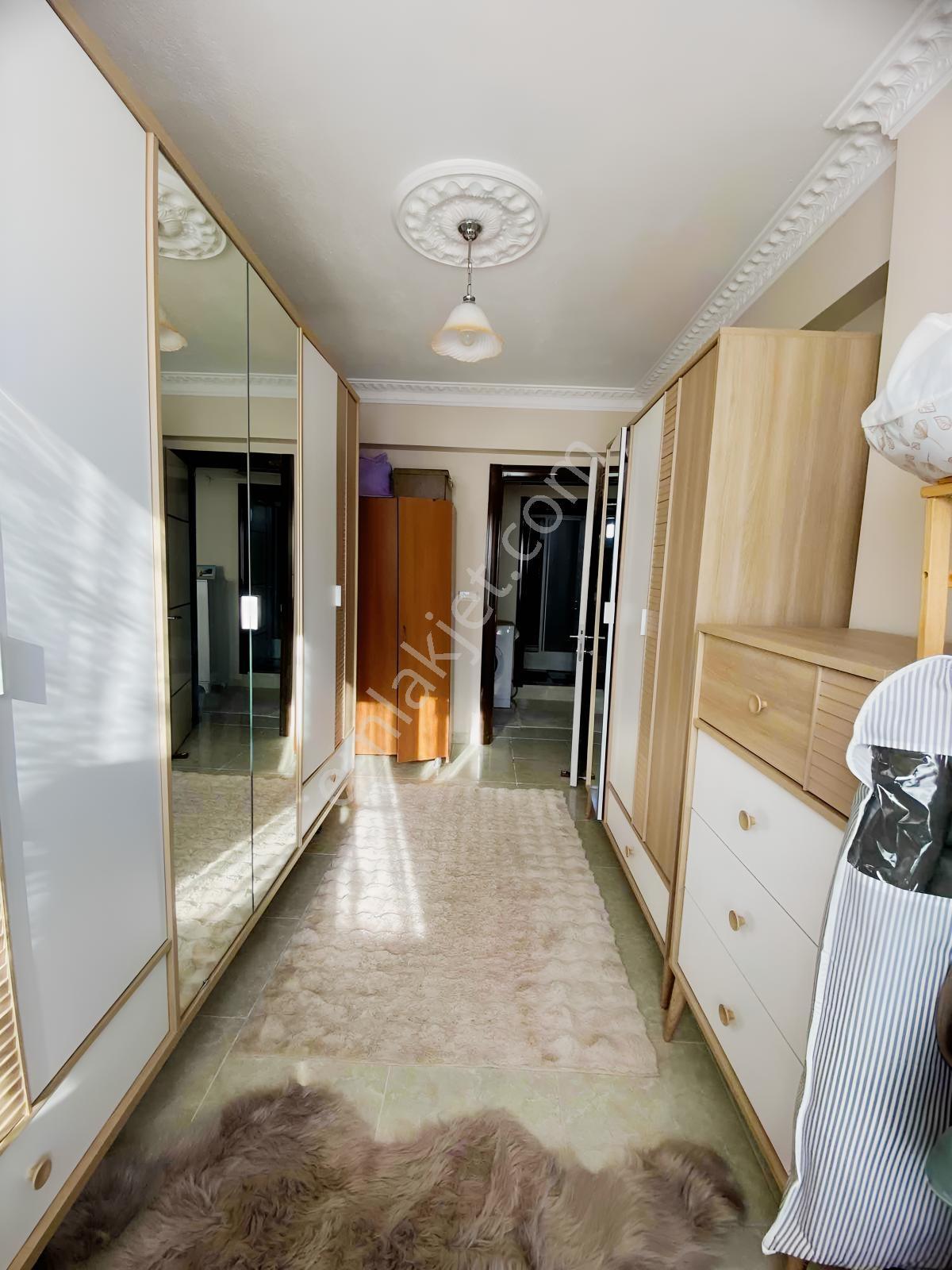 Didim Efelerde Köşe Konumlu, Manzaralı Ve Çift Balkonlu 2+1 — fotoğraf 14
