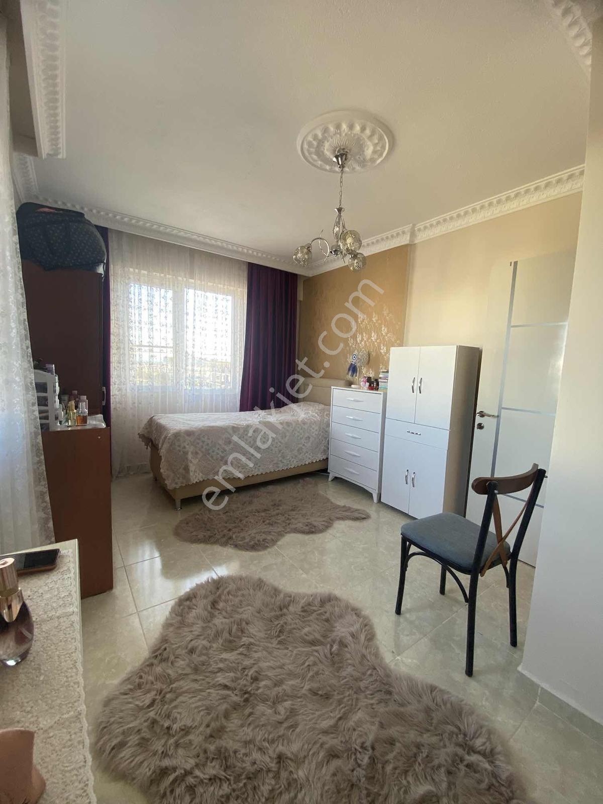 Didim Efelerde Köşe Konumlu, Manzaralı Ve Çift Balkonlu 2+1 — fotoğraf 16