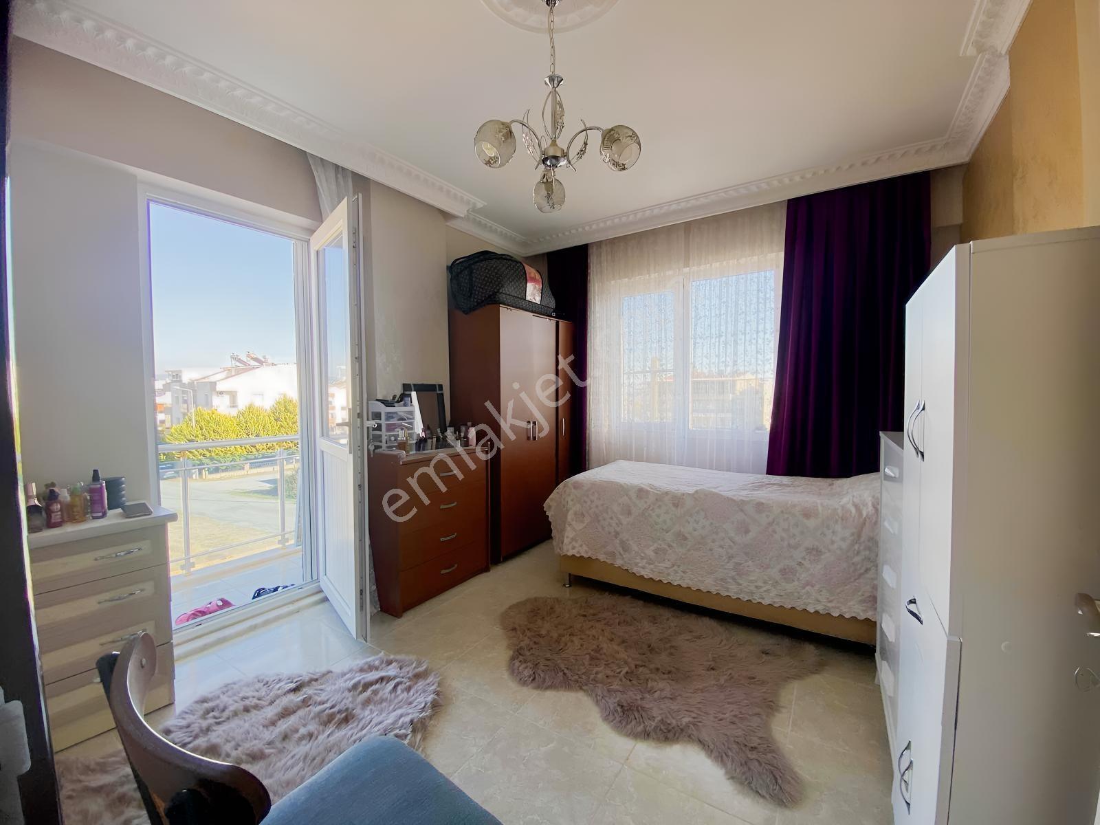 Didim Efelerde Köşe Konumlu, Manzaralı Ve Çift Balkonlu 2+1 — fotoğraf 17