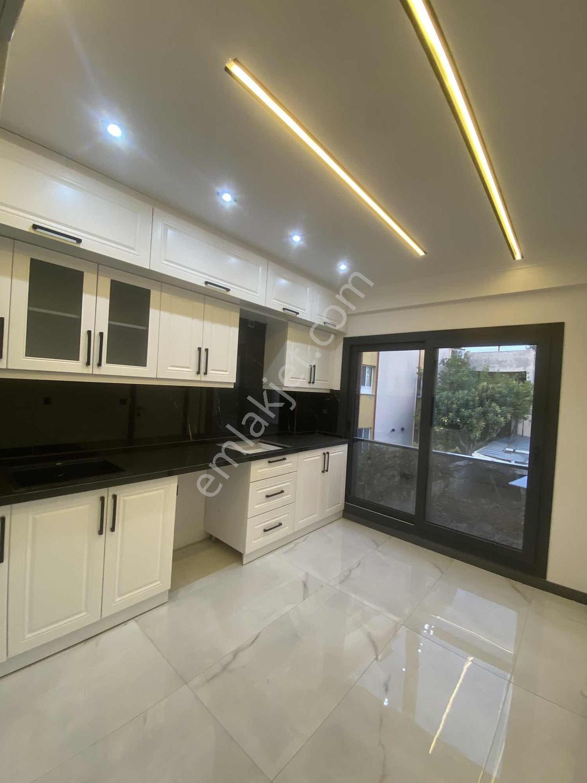 6+1 Ayrı Mutfak Havuzlu Villa — fotoğraf 12