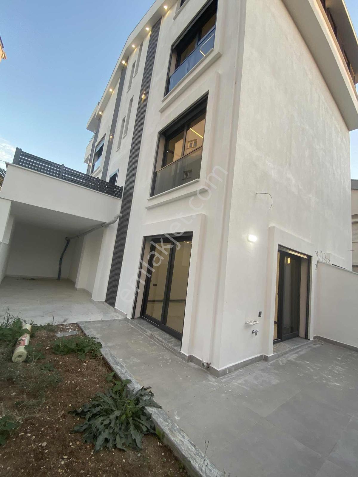 6+1 Ayrı Mutfak Havuzlu Villa — fotoğraf 17