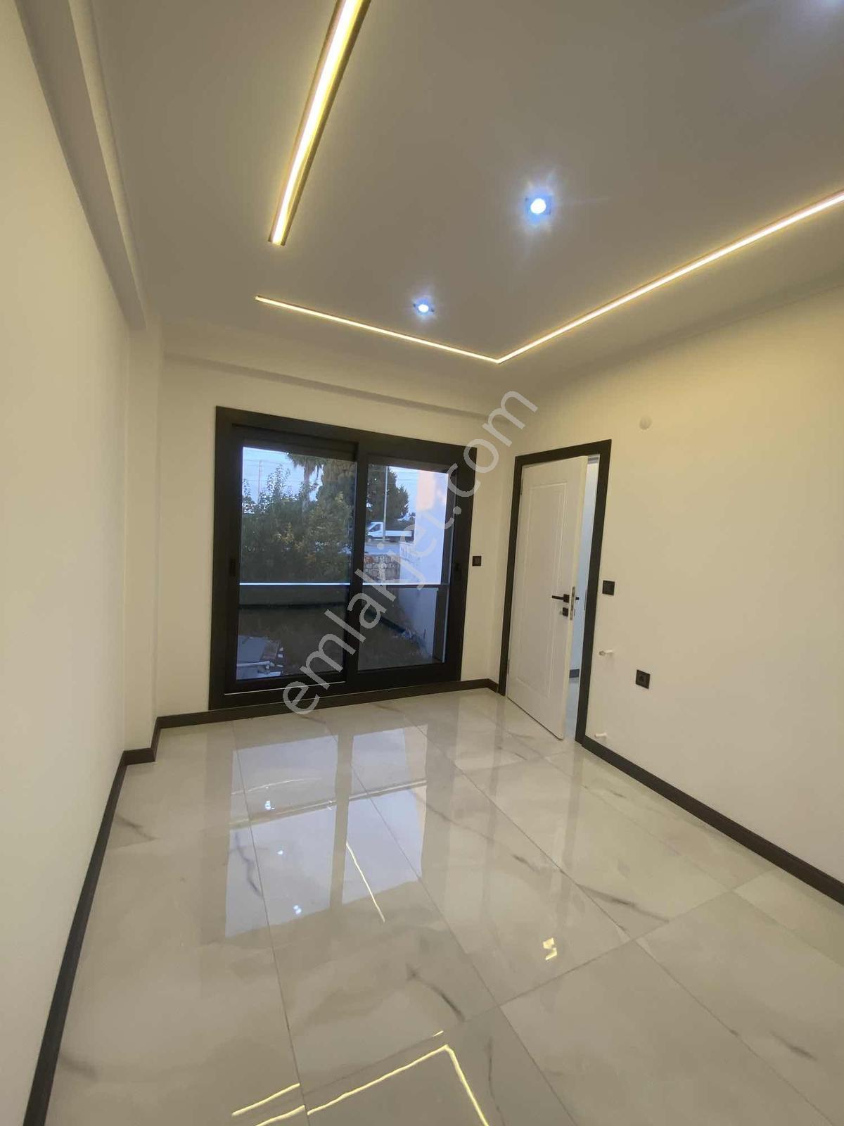 6+1 Ayrı Mutfak Havuzlu Villa — fotoğraf 25